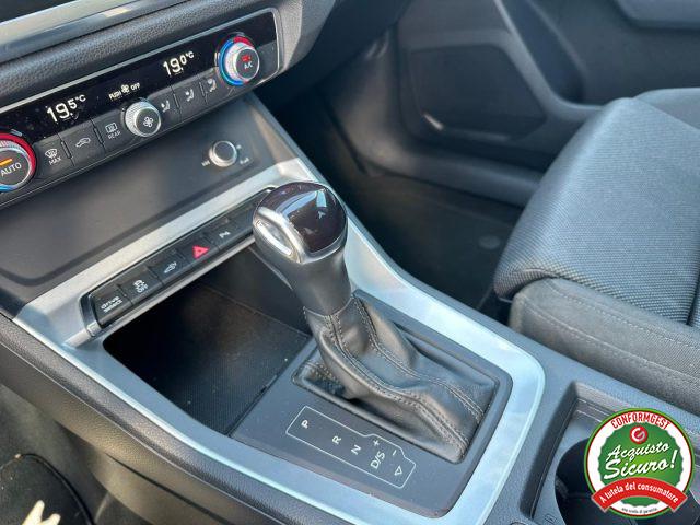 AUDI Q3 45 TFSI e S tronic Business PLUG-IN