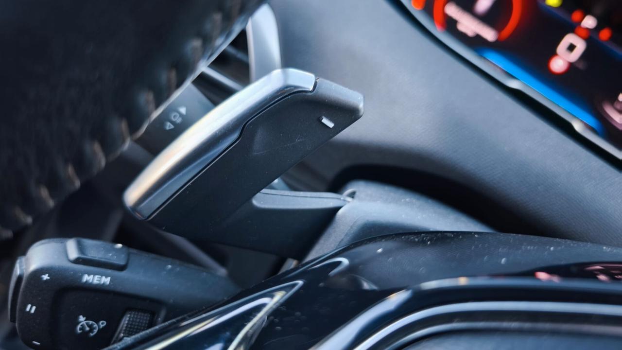 Peugeot 3008 BlueHDi 130 S&S EAT8 Active Pack