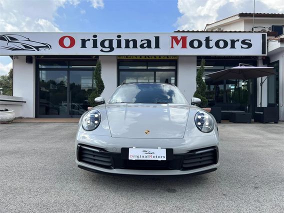 PORSCHE 911 Carrera 992 PDK