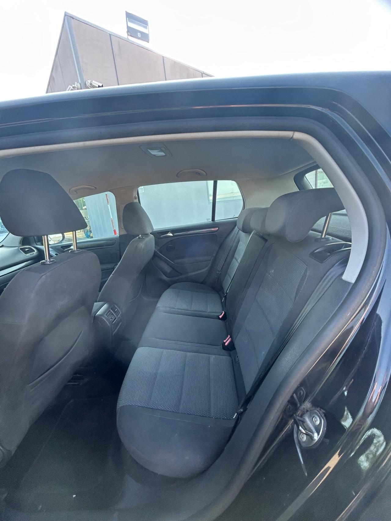 Volkswagen Golf 1.6 TDI DPF 5p. Highline
