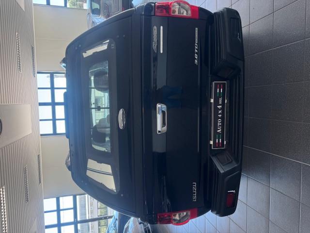 Isuzu D-Max Crew D-Max 3.0 td crew L 4x4