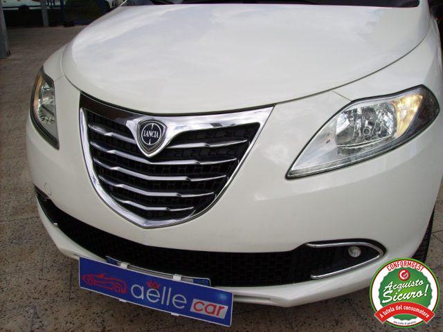 LANCIA Ypsilon 0.9 TwinAir 85 CV 5 porte Metano Ecochic Gold