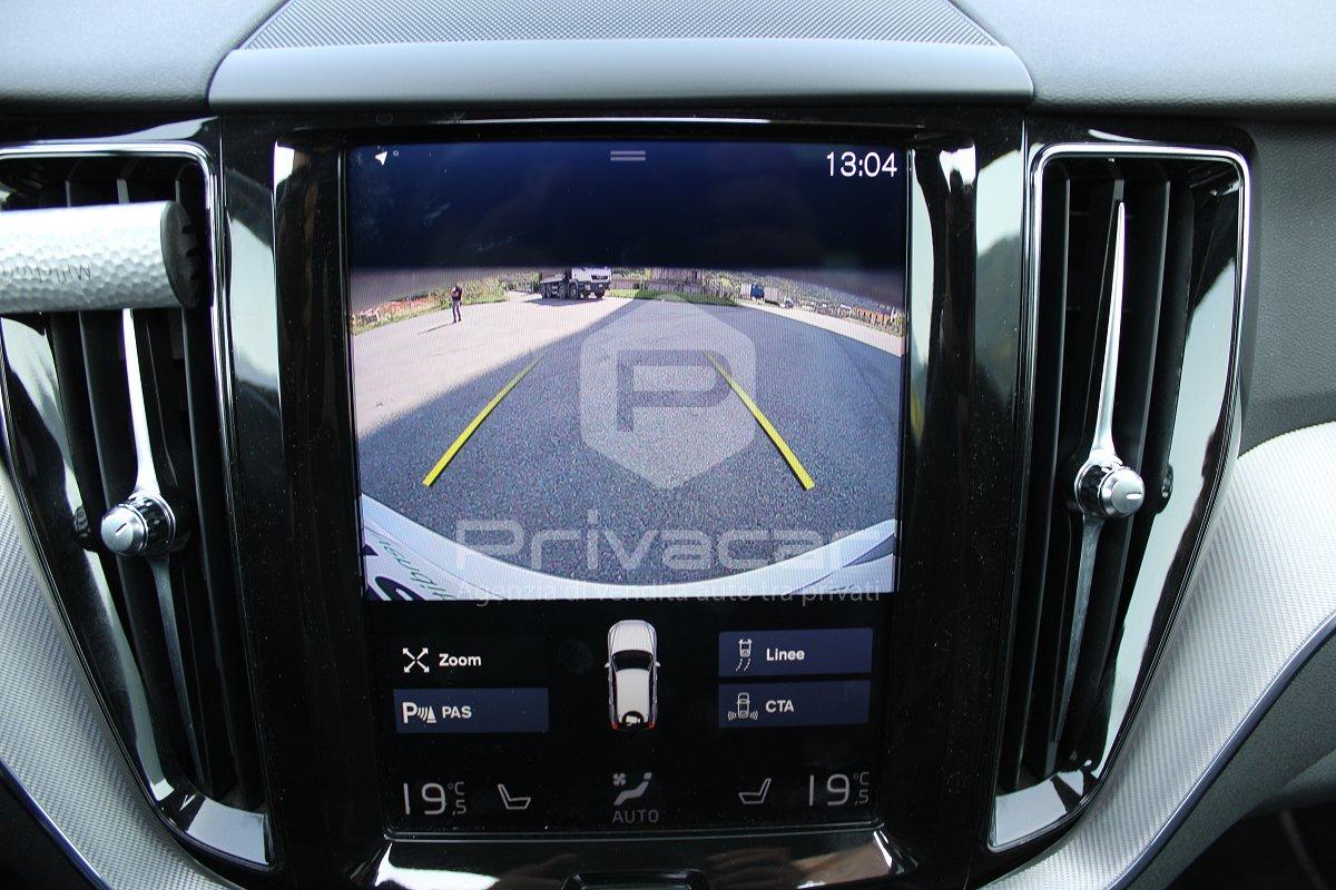 VOLVO XC60 D4 AWD Geartronic R-design