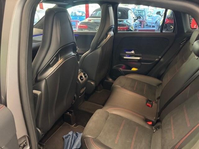 MERCEDES GLA (H247) GLA 35 4Matic AMG