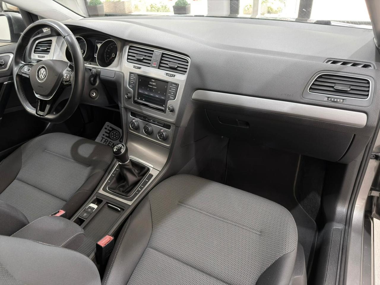 VW GOLF 1.6TDI 110cv COMFORTLINE 1HANDE