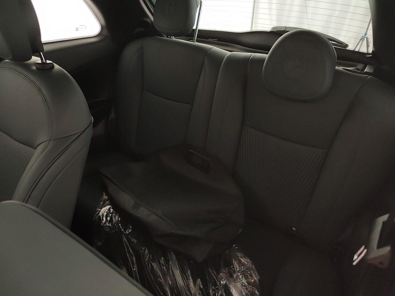 Fiat 500e Berlina 42 kWh Giorgio Armani