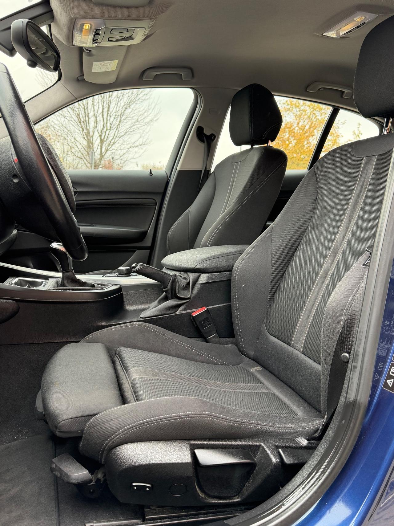 Bmw 118d xDrive 5p. Sport