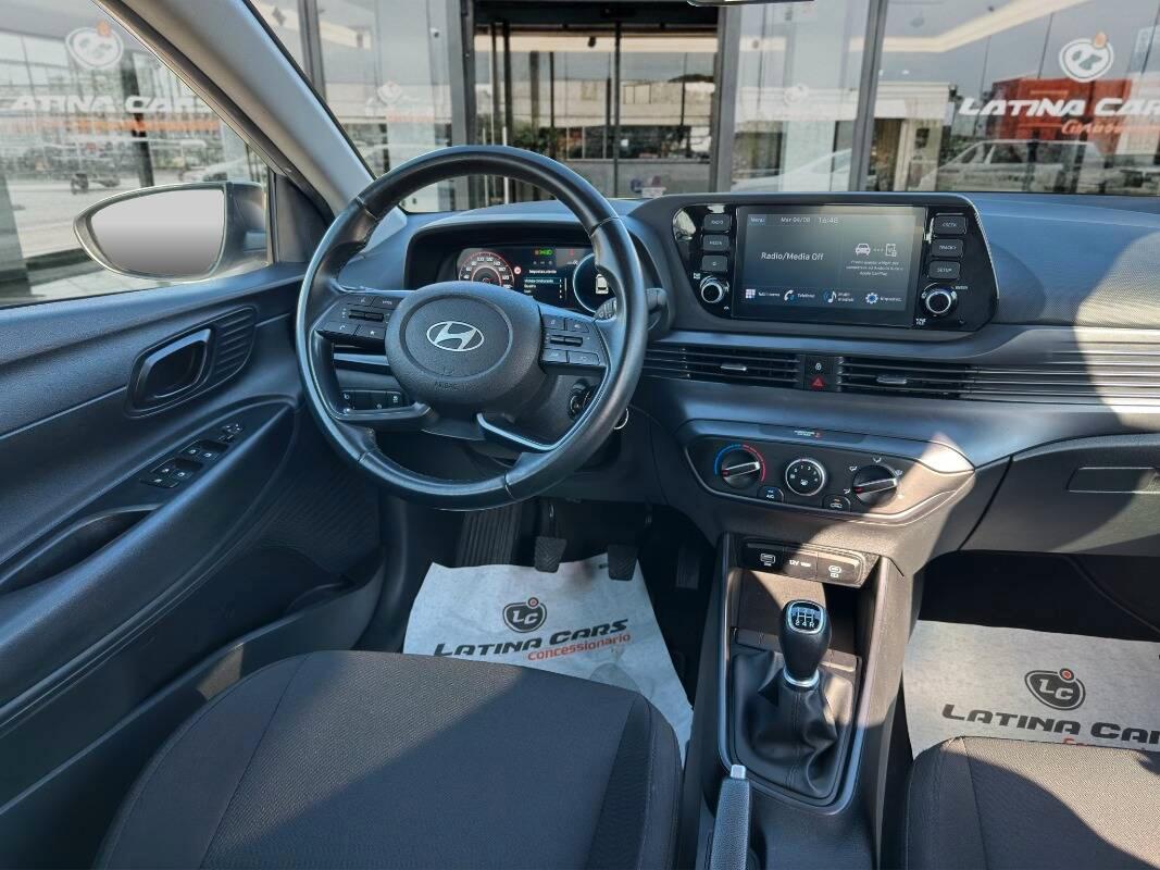 Hyundai i20 1.2 mpi Connectline 84cv CON TELECAMERA E CARPLAY
