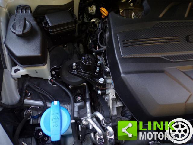 HYUNDAI Santa Fe 2.2 CRDi 4WD A/T 7 posti Xprime con Garanzia