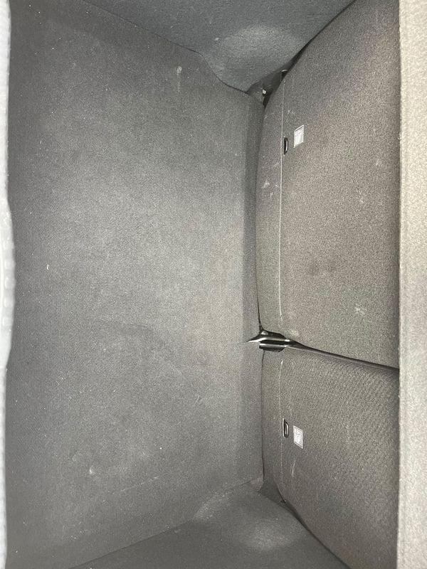 Citroën C3 C3 1.2 Shine s&s 83cv neopatentati