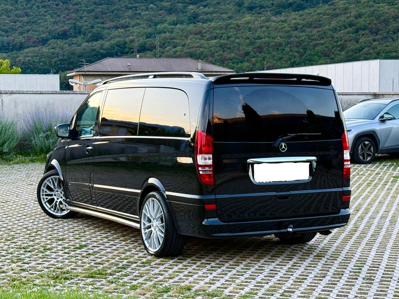Mercedes Viano 3.0 CDI V6 224cv Avantgarde L 8 posti