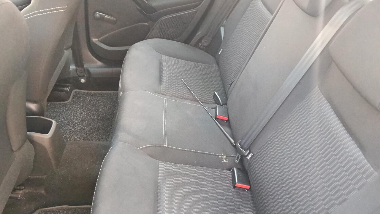 PEUGEOT 208 1.2 BENZ-GARANZIA FULL