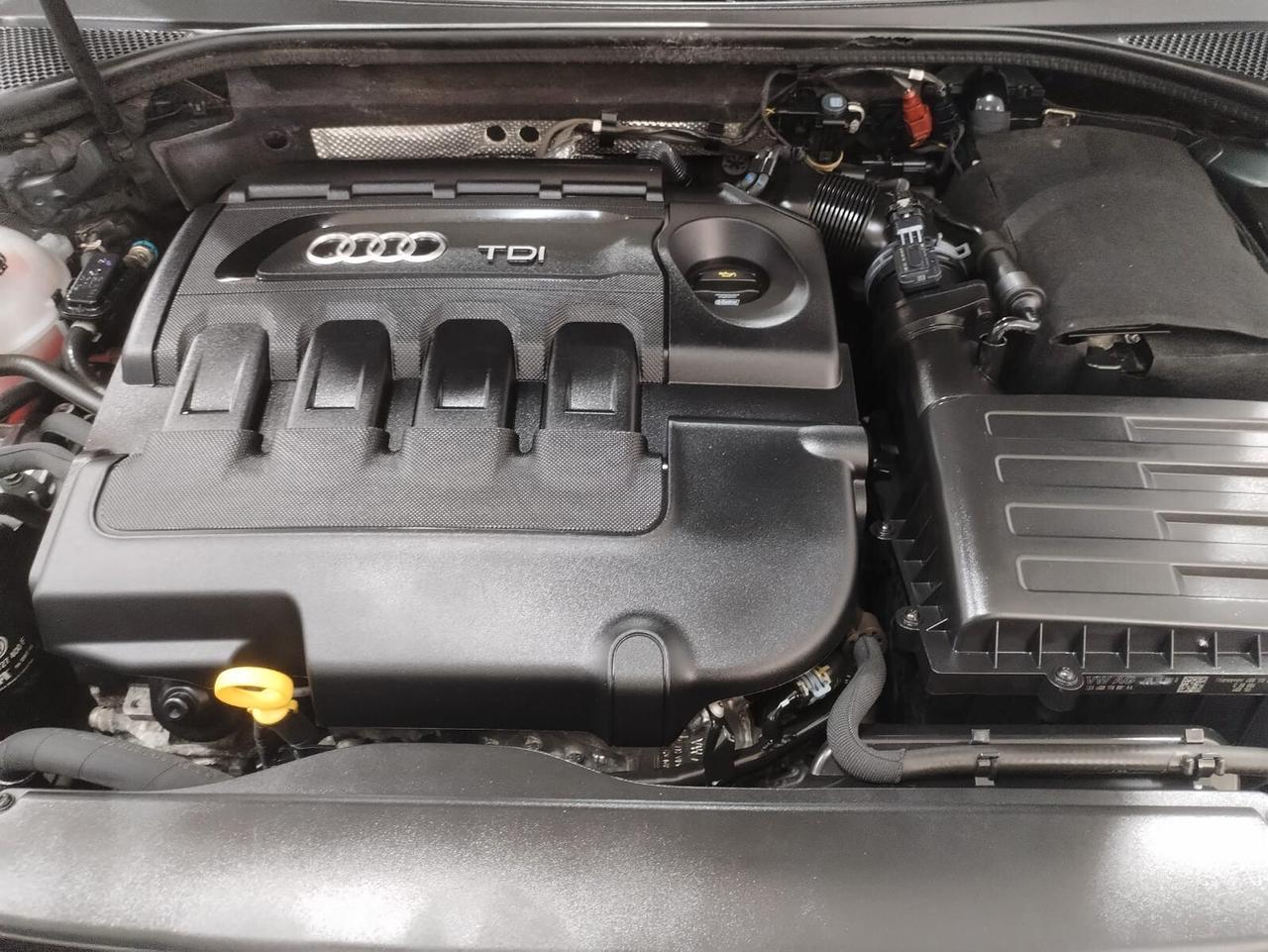 Audi A3 SPB 1.6 TDI clean diesel Attraction Ultra