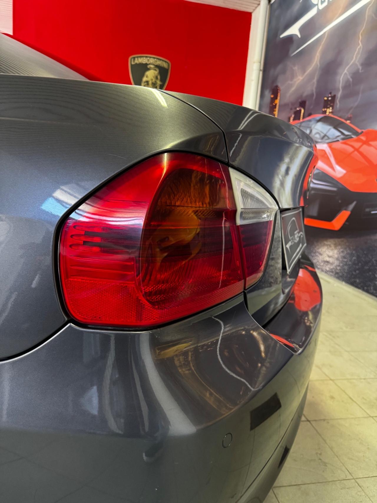 BMW 320D E90 MANUALE