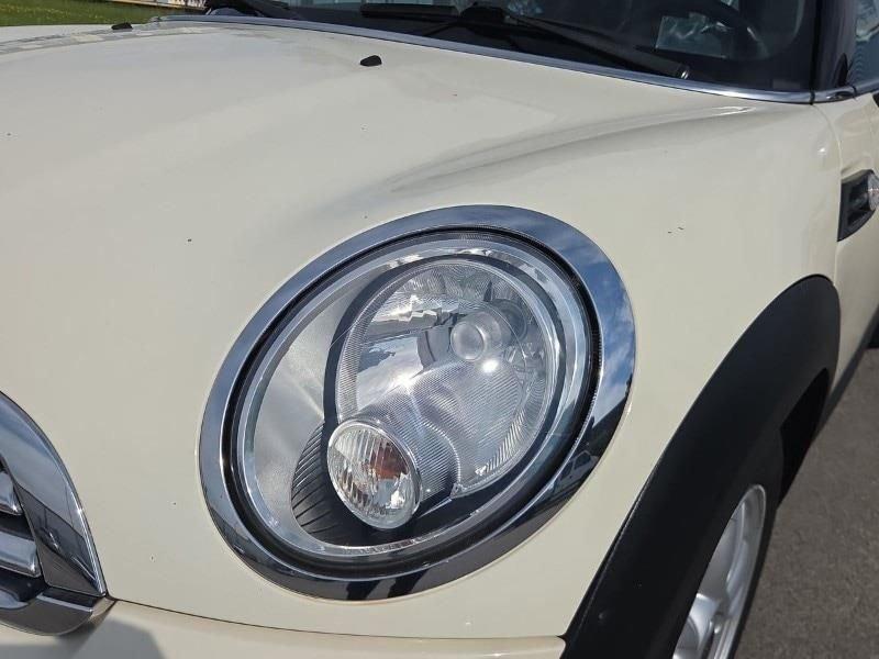 MINI Mini 3ª serie (R56) 1.6 16V One (55kW)