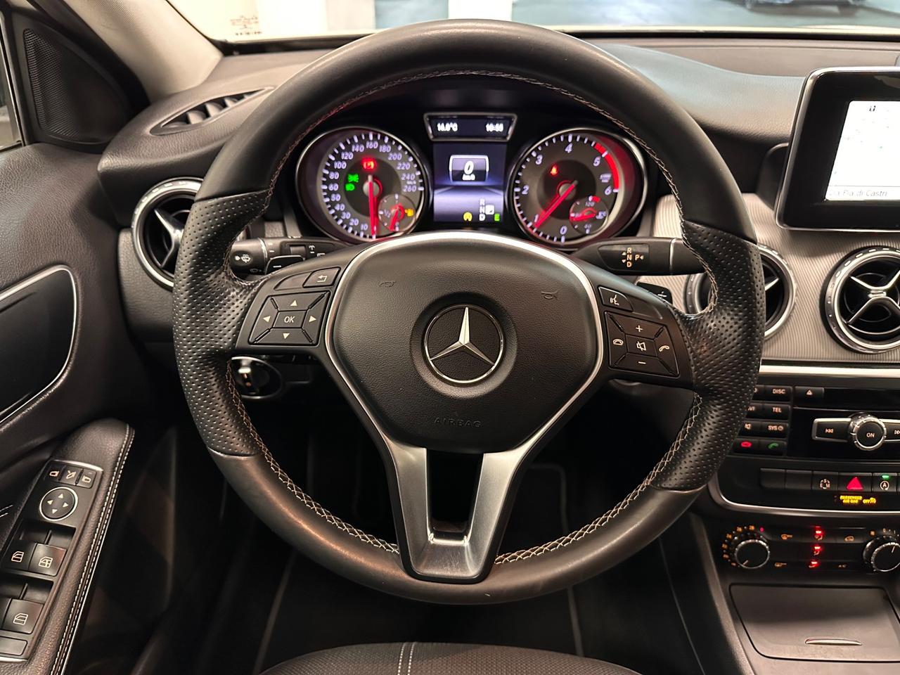 Mercedes-benz GLA 180 d Sport ben tenuta