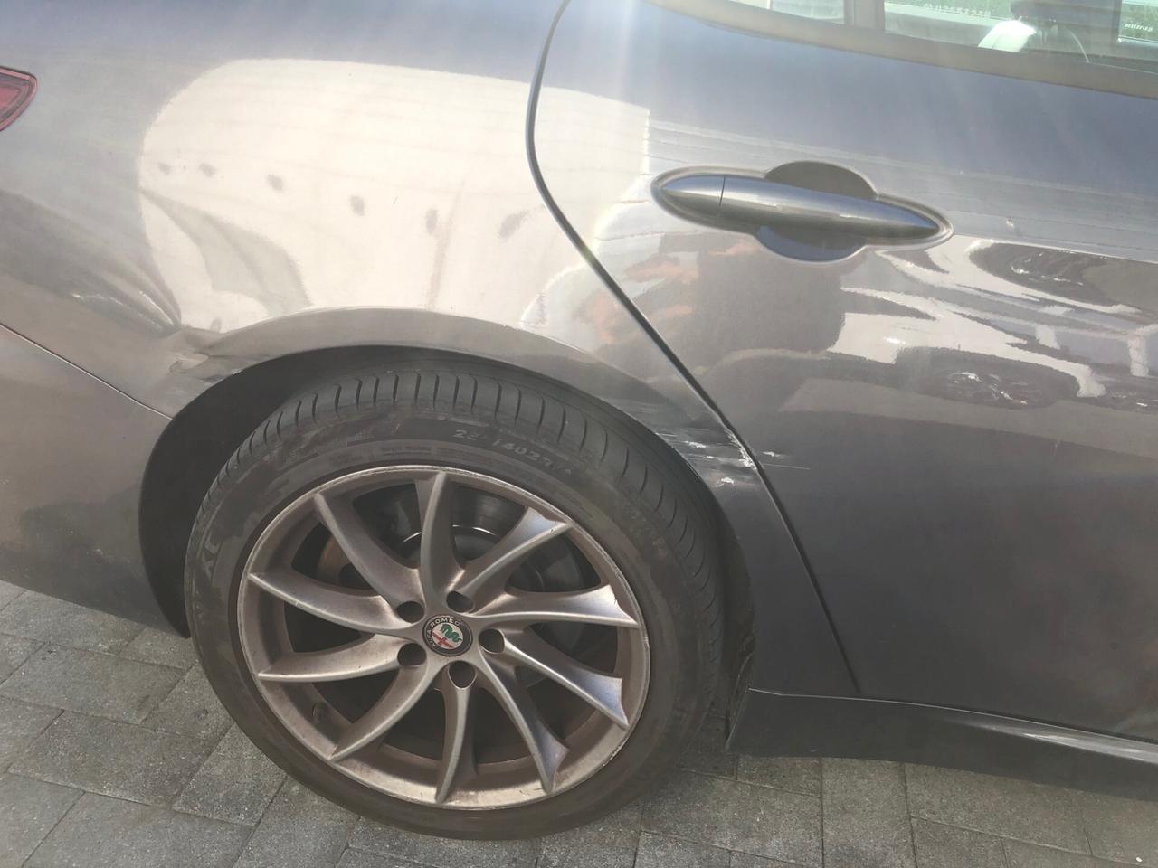 Alfa Romeo Giulia 2.2 Turbodiesel 160 CV AT8 Super
