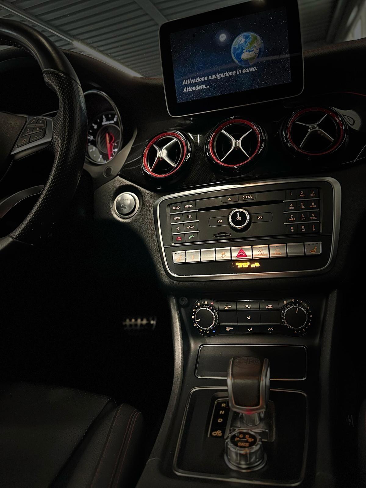 MERCEDES-BENZ CLA 45 AMG SHOOTING BRAKE 4MATIC 381CV FULL PACCHETTO NIGHT AMG