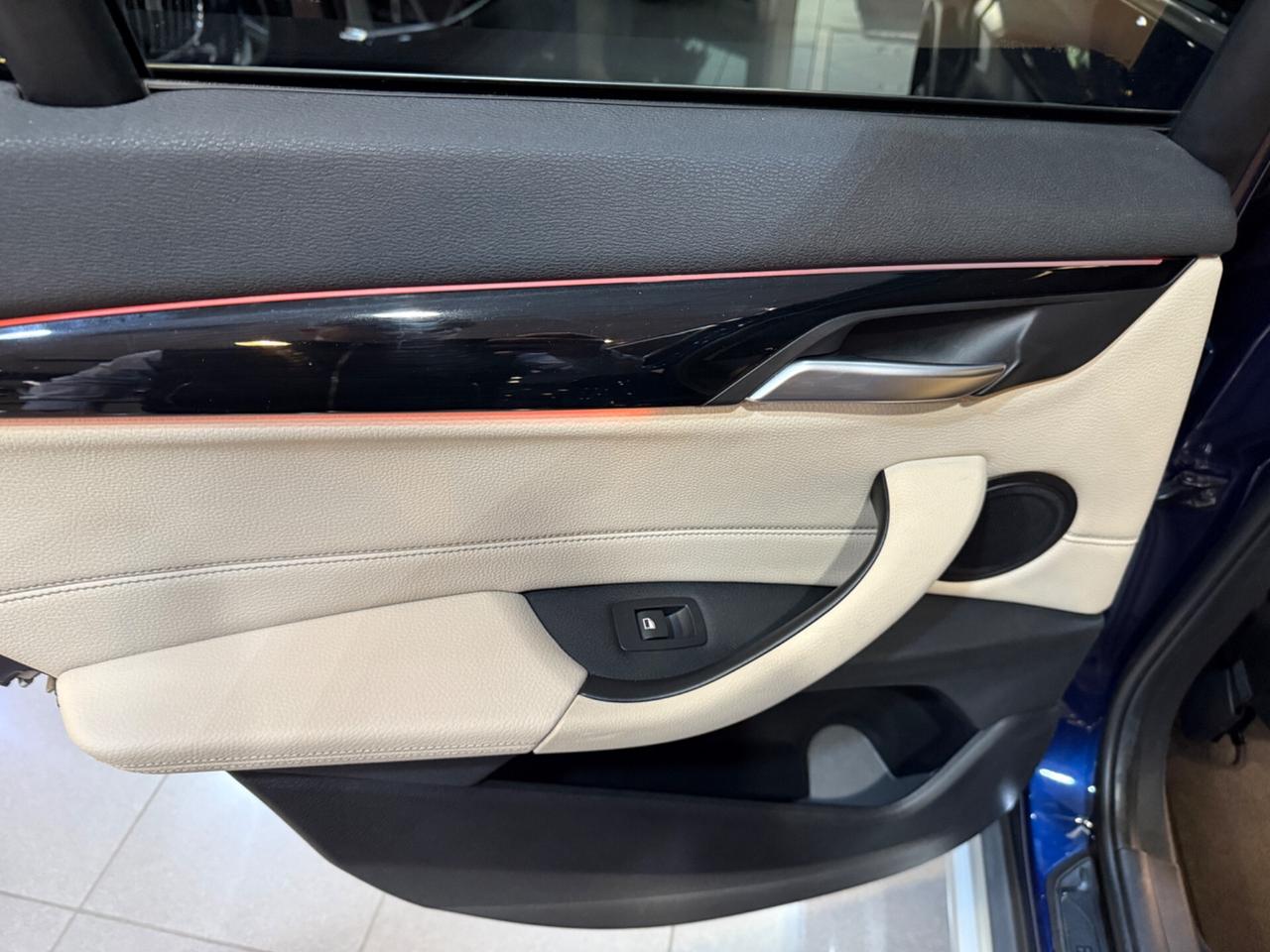 Bmw X1 sdrive18d xLine auto 2018 !!!