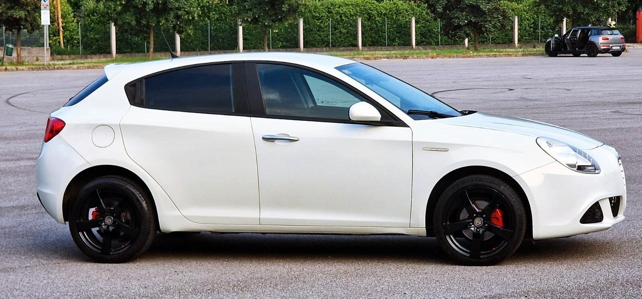 Alfa Romeo Giulietta 1.4 120 CV GPL NUOVO