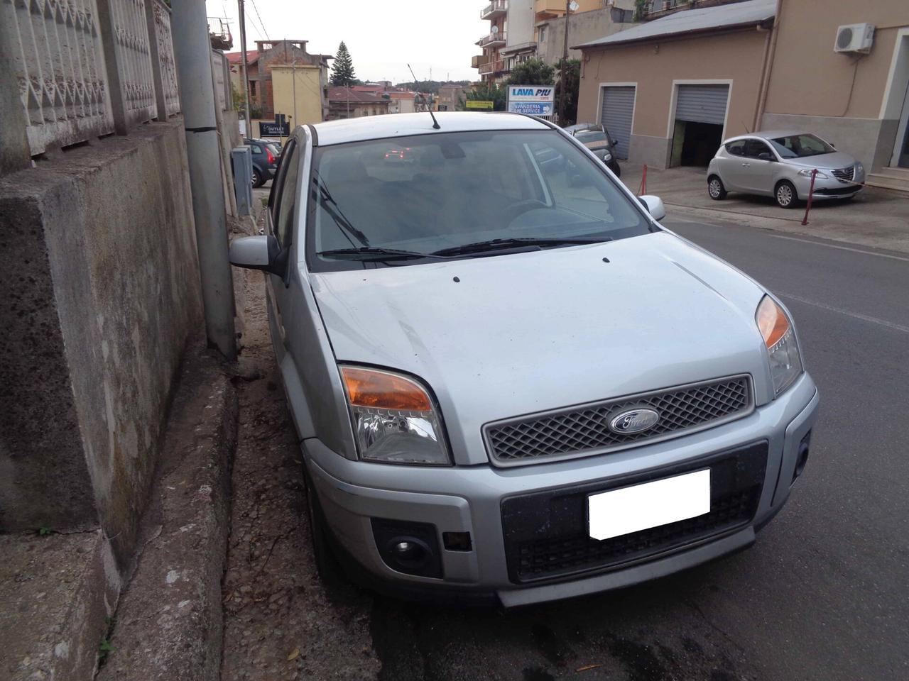 Ford Fusion 1.4 TDCi 5p. Titanium (FINANZIABILE)
