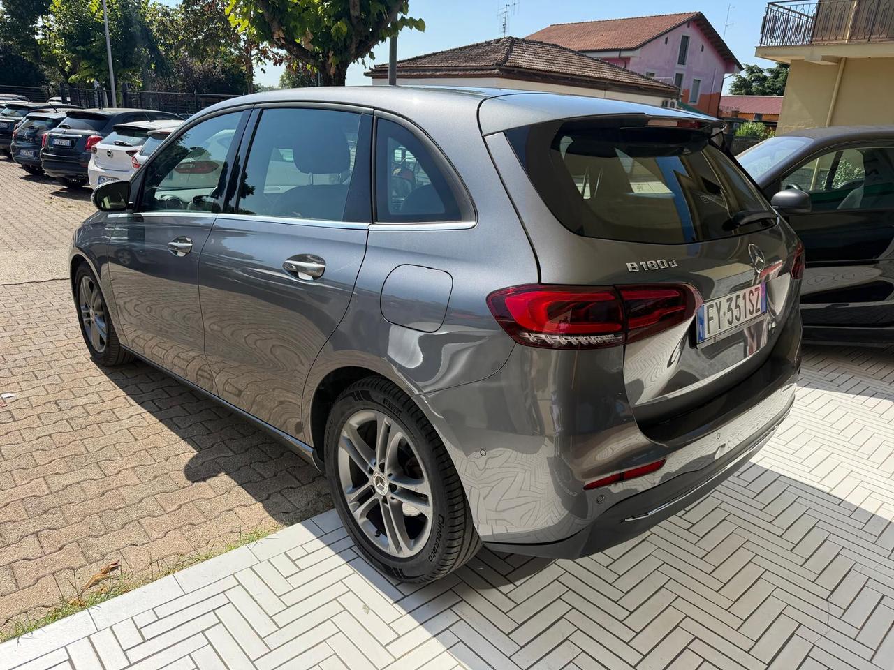Mercedes-benz B 180 d Automatic Business Extra