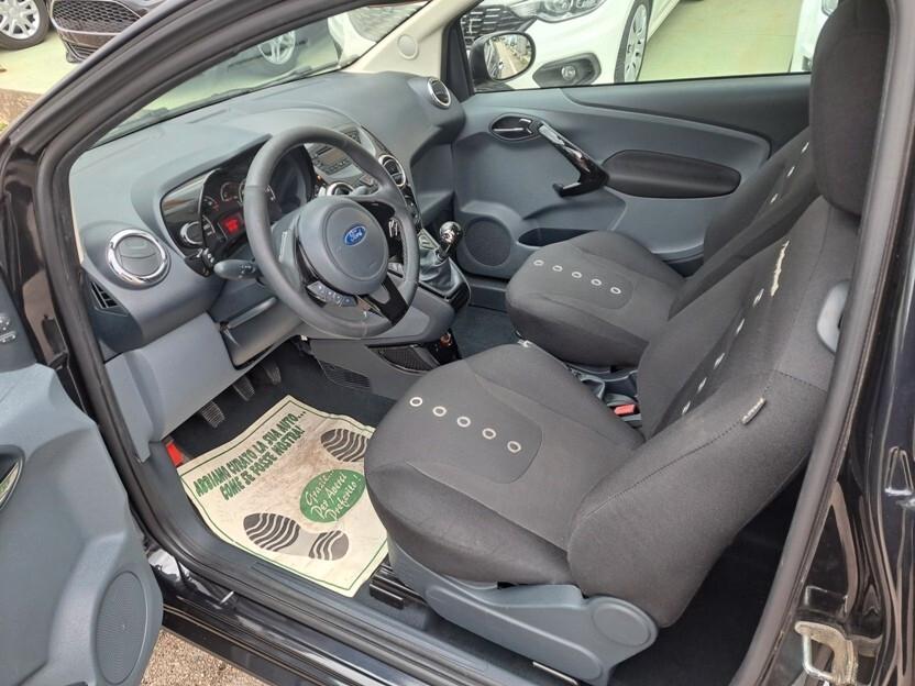 Ford Ka 1.3 TDCi Titanium TotalBlack - 2013