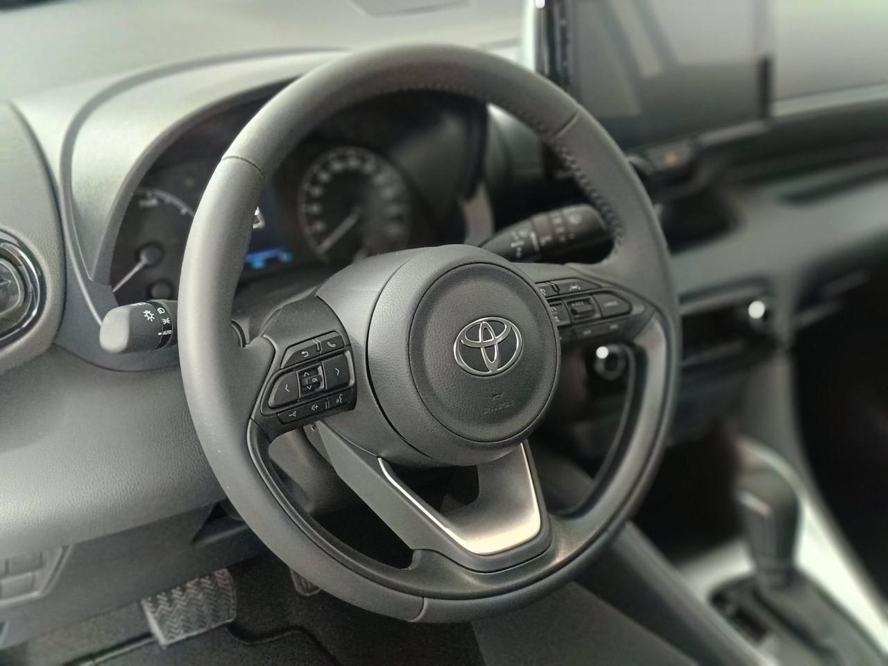 TOYOTA Yaris 1.5 Hybrid 115 - Active MY25
