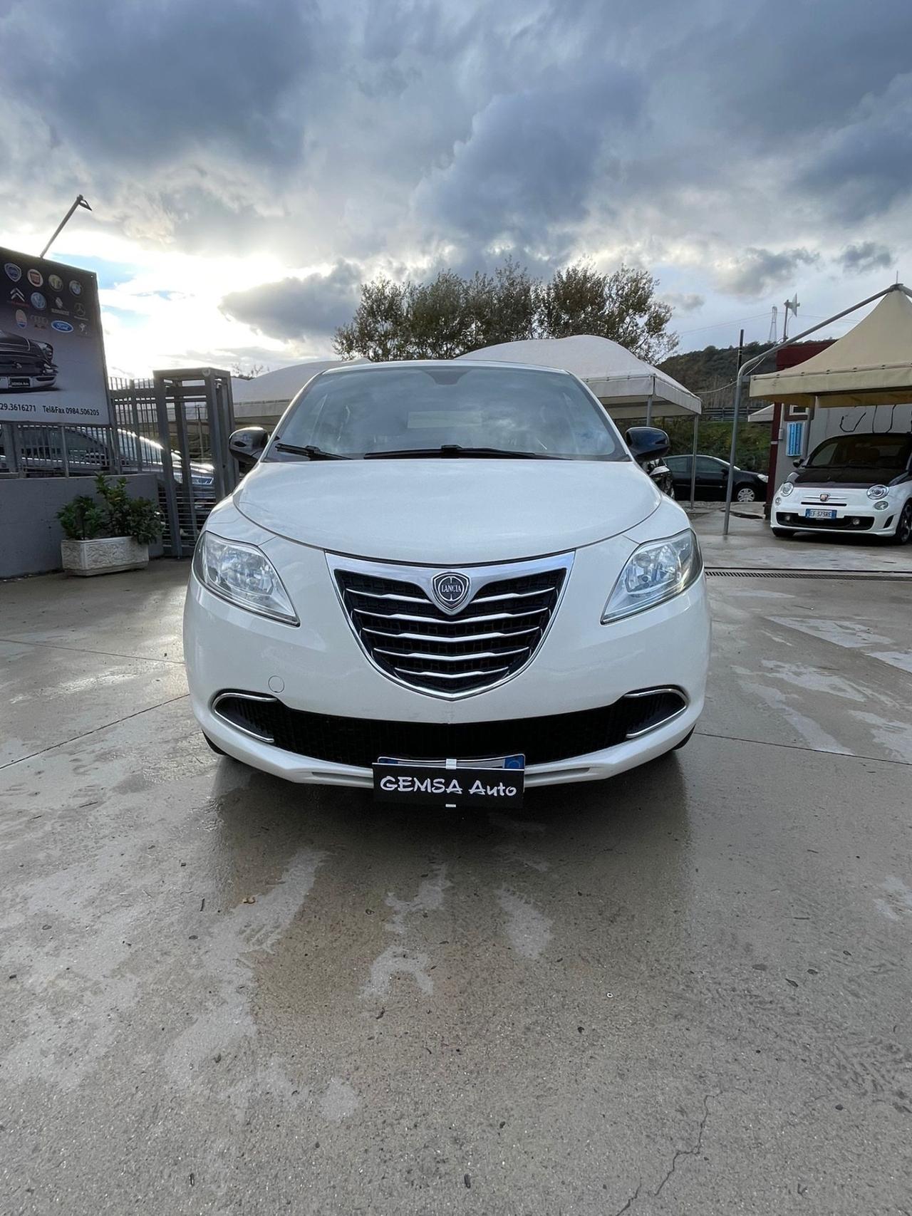 Lancia Ypsilon 1.3 MJT