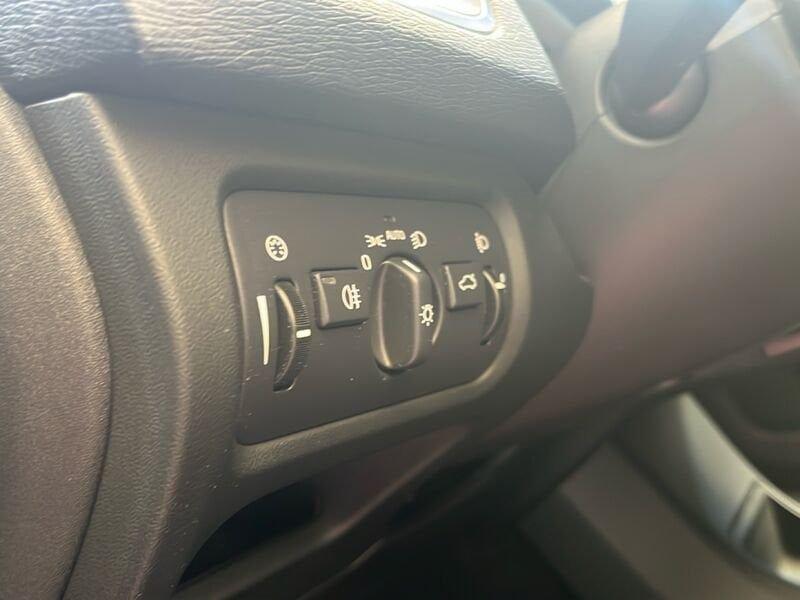 Volvo V40 D2 Geartronic Kinetic