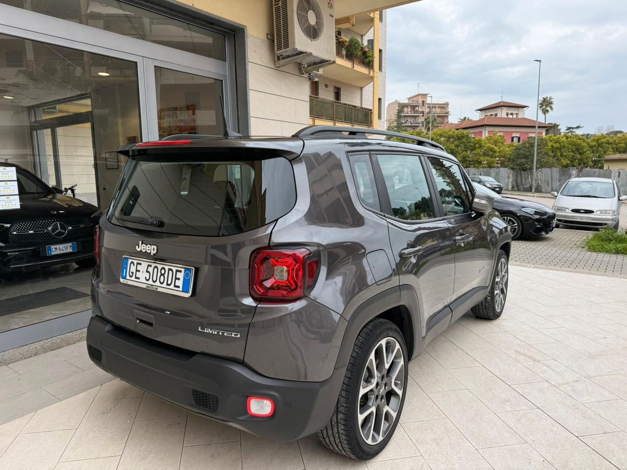 Jeep Renegade 1.6 Mjt DDCT 120 CV Limited