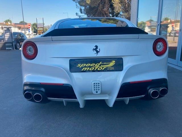 Ferrari F12 F12berlinetta