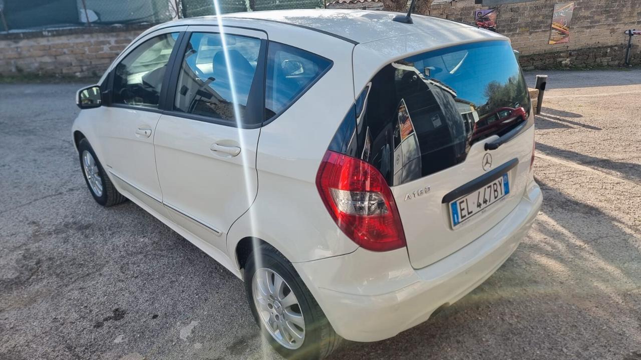 Mercedes-benz A 160 A 160 BlueEFFICIENCY Coupé Special Edition