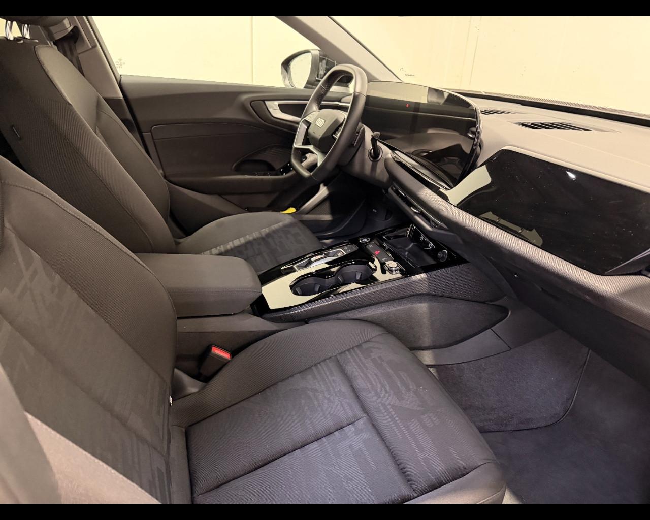 AUDI A5 AVANT 2.0 TDI MHEV+ S-TRONIC BUSINESS ADVANCED