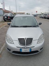 Lancia Ypsilon 1.3 MJT 75 CV