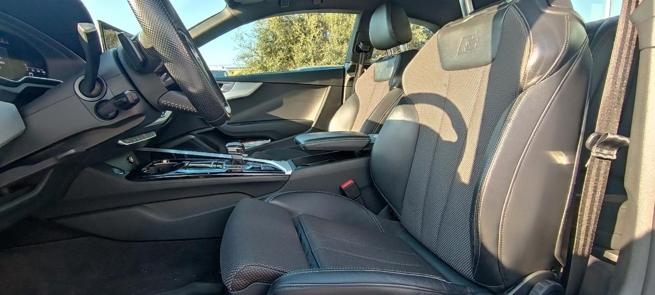 Audi A5 40 TFSI S tronic line edition