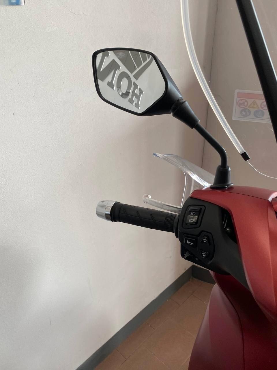 Honda SH 350