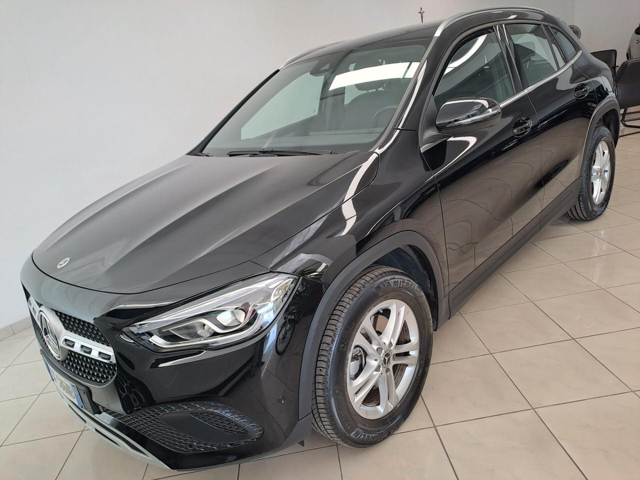 Mercedes-benz CLA 220 180 d Automatic Executive