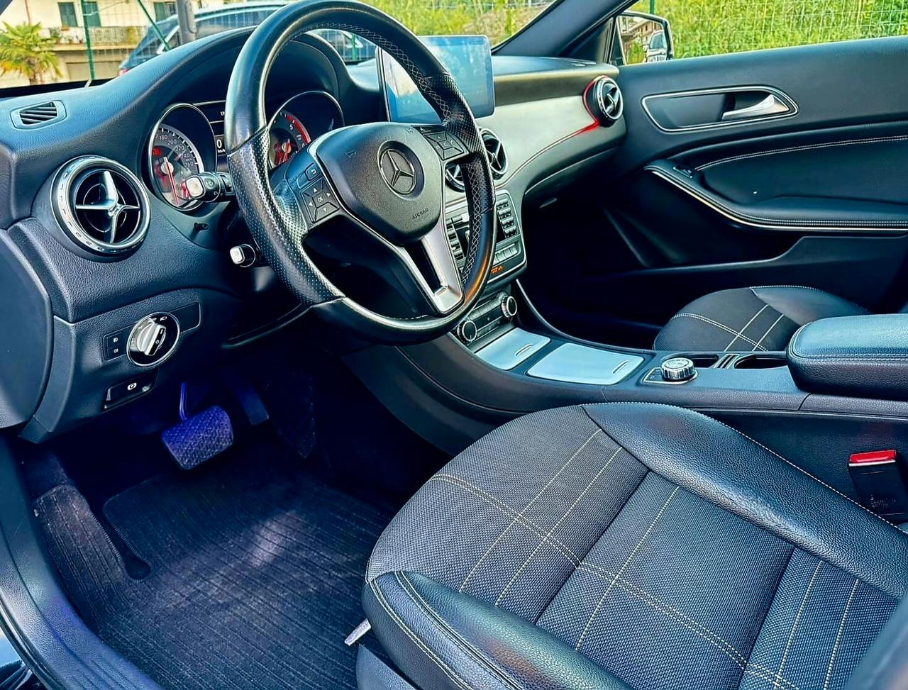 Mercedes-benz GLA 200 CDI Automatic 4Matic Premium