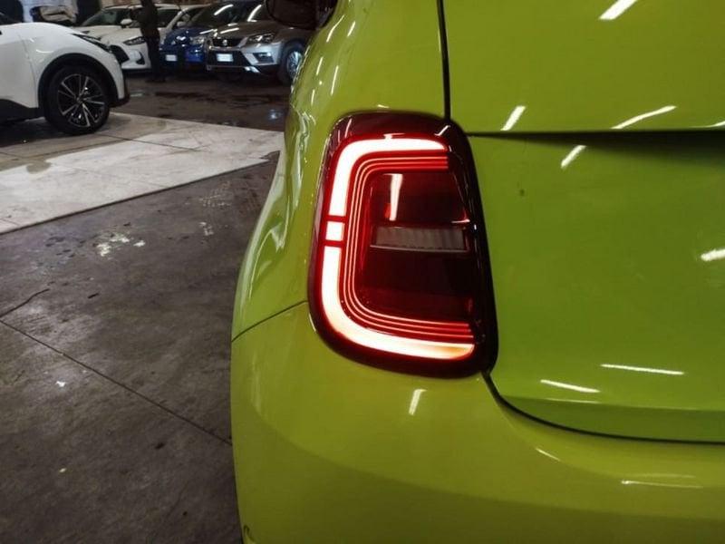 Abarth 500e Turismo