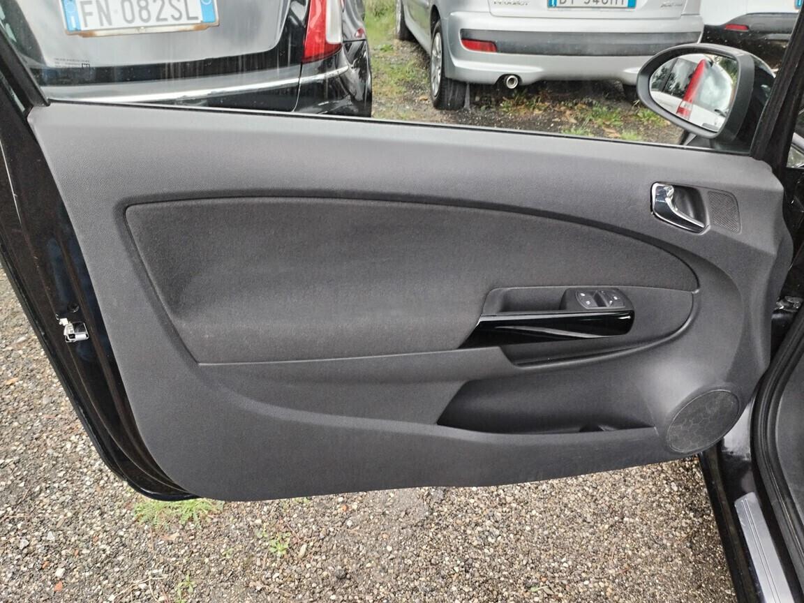 Opel Corsa 1.2 3p Sport 119000km euro 5 2010 cronologia tagliandi