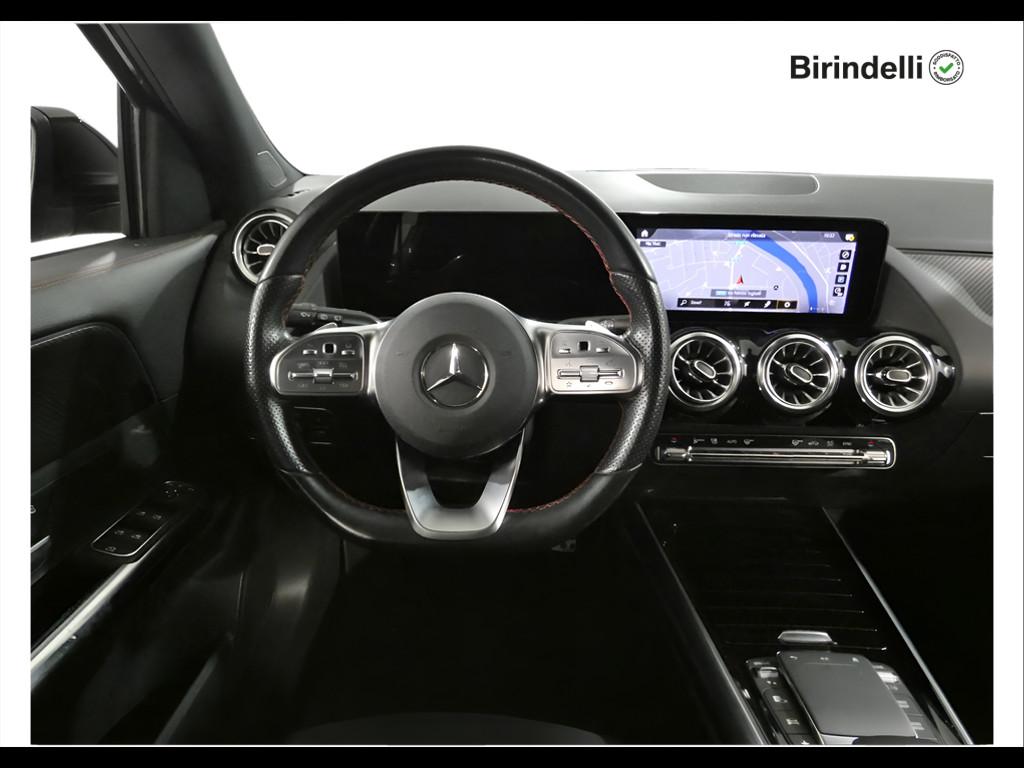 Mercedes-Benz GLA (H247) - GLA 200 d Automatic Premium