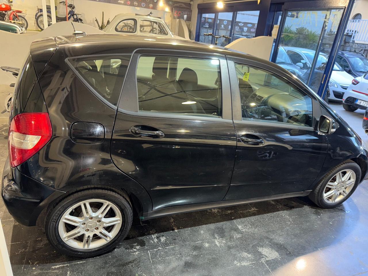 Mercedes-benz A 180 A 180 CDI BlueEFFICIENCY Sport