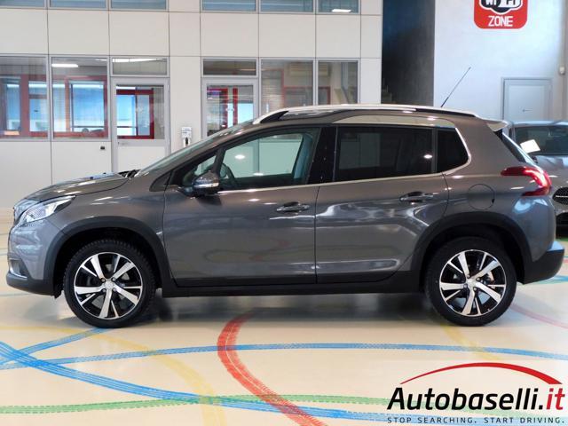 PEUGEOT 2008 1.2 TURBO 110CV S&S ALLURE, NAVIGATORE, CARPLAY