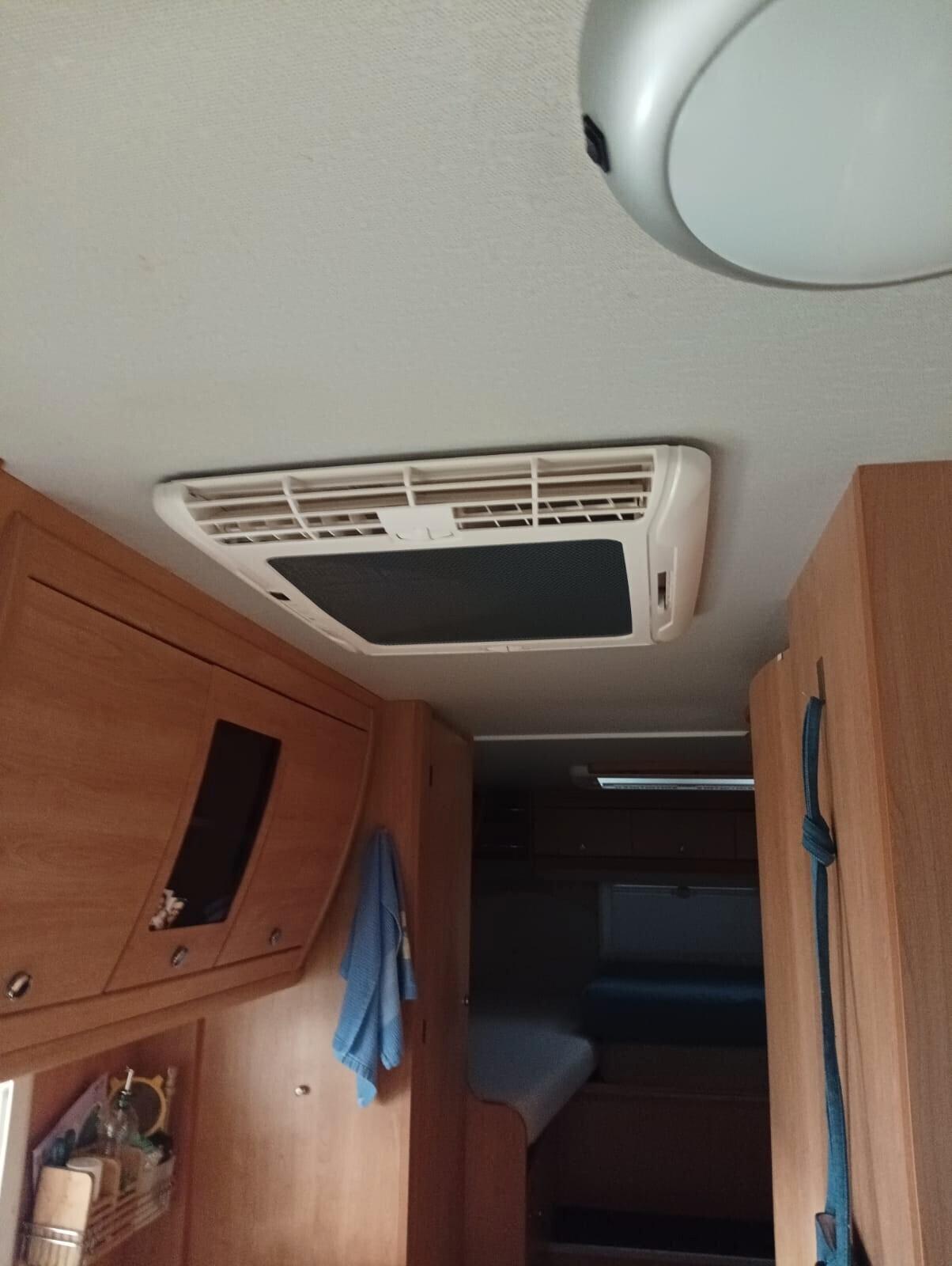 Ford Transit Laika 2.0 TDCi 2008