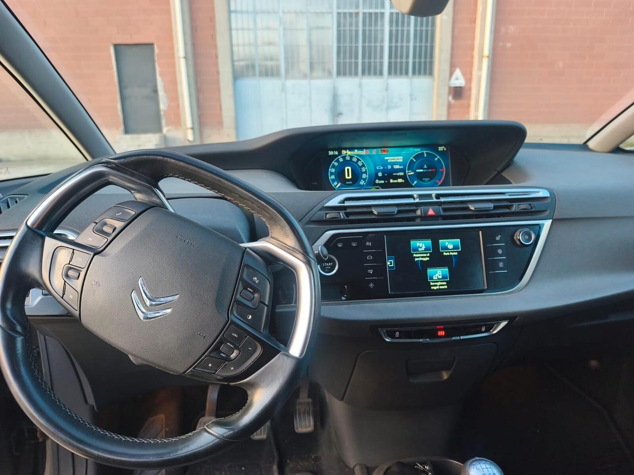 Citroen C4 Picasso 2014---1.6 Diesel
