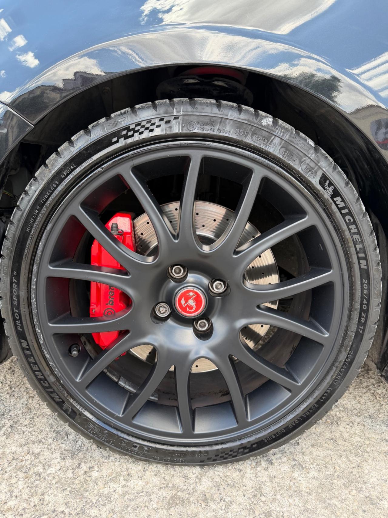 Abarth 595 1.4 Turbo T-Jet 180 CV Competizione