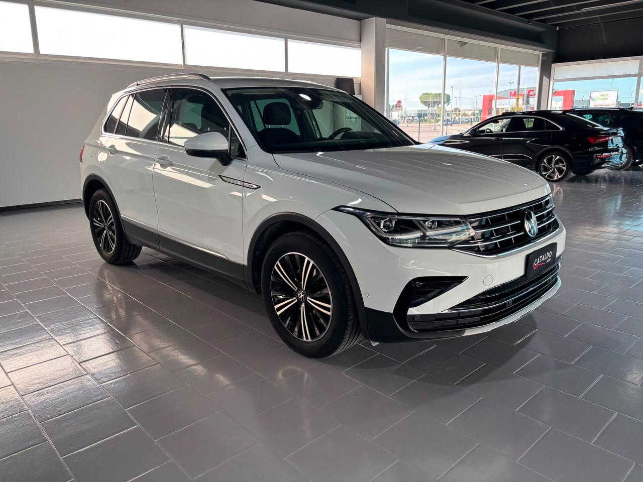 Volkswagen Tiguan 2.0 TDI 150 CV SCR DSG Elegance