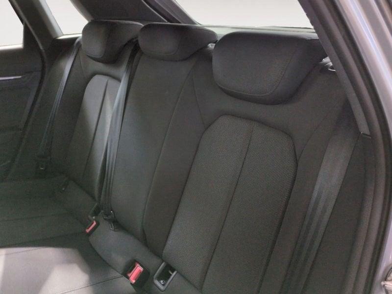 Audi A3 35 TDI Business Advanced