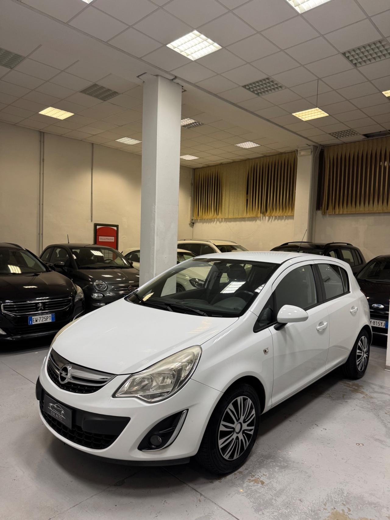 Opel Corsa 1.2 5 porte Sport